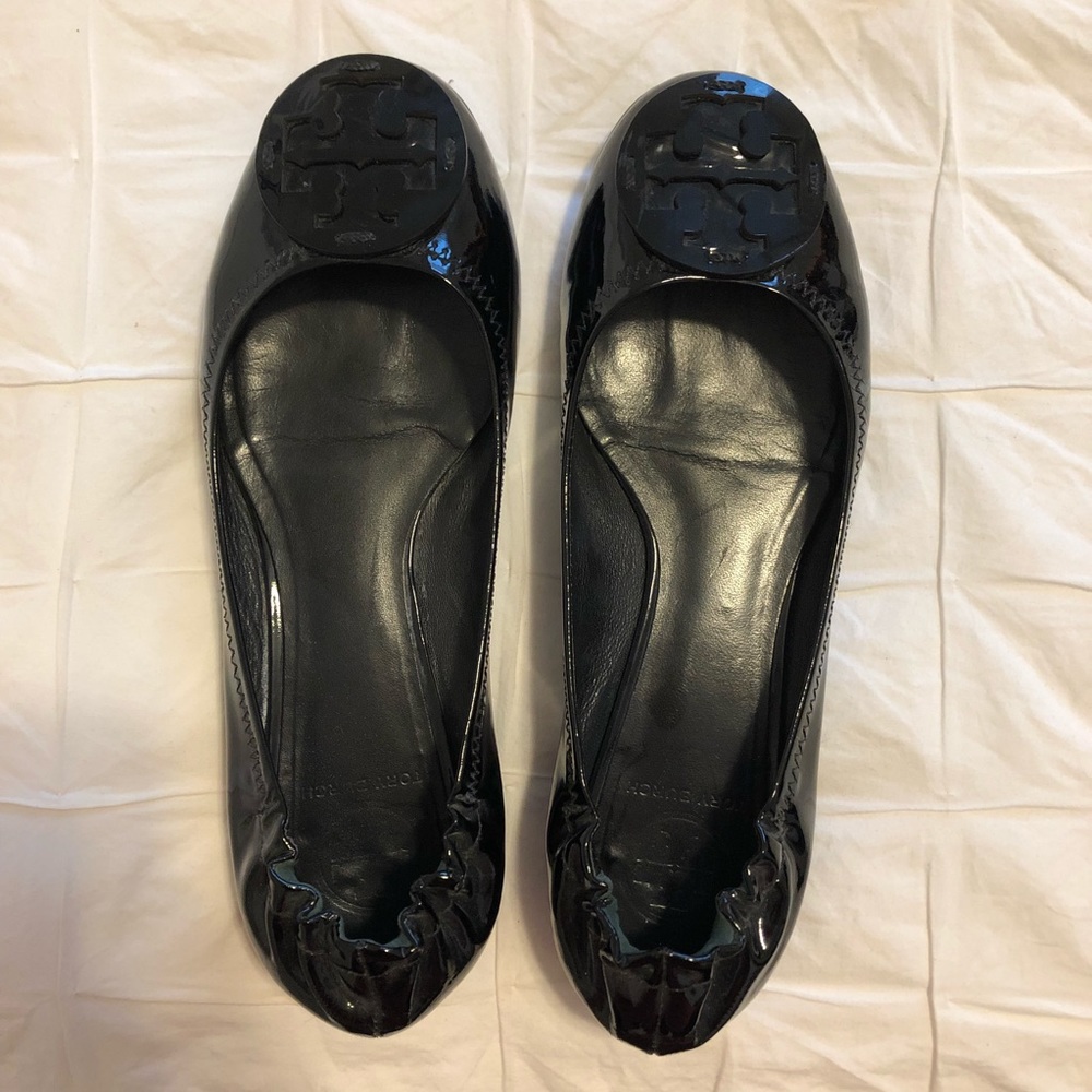 Tory Burch Black Patent Flats — Size 8.5